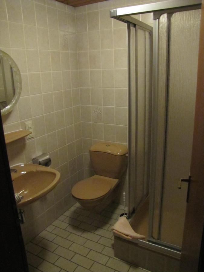 "Unter Den Kastanien" Hotell Speicher Exteriör bild